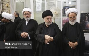 آیین بزرگداشت رهبر شهید از سوی مرجعیت عالی عراق در قم برگزار شد