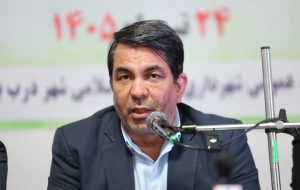 استاندار کرمان: شهرداران درگیر مباحث سیاسی و انتخاباتی نشوند