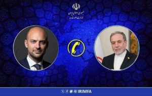 اعتراض عراقچی به رفتار نامتعارف دو دیپلمات‌ فرانسوی در تهران