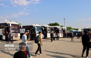 خدمات رسانی اقامتگاه های دماوند به زائرین تشییع رهبر شهید خدمات رسانی اقامتگاه های دماوند به زائرین تشییع رهبر شهید