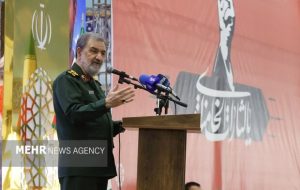 رضایی: انتقام پرونده جدید جنگ تحمیلی است؛ همراهی مردم سرمایه اصلی کشور رضایی: انتقام پرونده جدید جنگ تحمیلی است؛ همراهی مردم سرمایه اصلی کشور