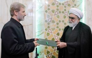  فرمانده کل ارتش خادم حرم امام رضا (ع) شد فرمانده کل ارتش خادم حرم امام رضا (ع) شد