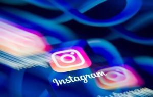 ماهی ده هزار میلیارد تومن؛ قبض فیلترشکن برای ایرانیان ماهی ده هزار میلیارد تومن؛ قبض فیلترشکن برای ایرانیان