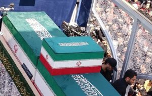 مشهد در آمادهباش کامل/ استقرار ۳ هزار امدادگر در محل خاکسپاری رهبر شهید مشهد در آمادهباش کامل/ استقرار ۳ هزار امدادگر در محل خاکسپاری رهبر شهید
