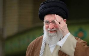 نماز بر پیکر مطهر رهبر شهید ساعت ۶ صبح یکشنبه اقامه میشود نماز بر پیکر مطهر رهبر شهید ساعت ۶ صبح یکشنبه اقامه میشود