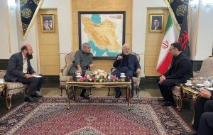 ورود وزیر کشور پاکستان به تهران با استقبال مومنی ورود وزیر کشور پاکستان به تهران با استقبال مومنی