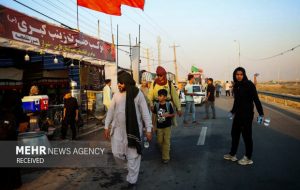 ۱۵ صفر آخرین مهلت انتقال اقلام مواکب ایرانی به عراق ۱۵ صفر آخرین مهلت انتقال اقلام مواکب ایرانی به عراق