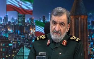 سردار رضایی: ضربات شدیدی در جنگ ۱۷ روزه محرم به آمریکا وارد کردیم سردار رضایی: ضربات شدیدی در جنگ ۱۷ روزه محرم به آمریکا وارد کردیم