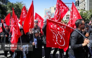 شعار«با تو در عهدیم تاصبح ظهور»برای مراسمهای چهلم رهبر شهید انتخاب شد شعار«با تو در عهدیم تاصبح ظهور»برای مراسمهای چهلم رهبر شهید انتخاب شد