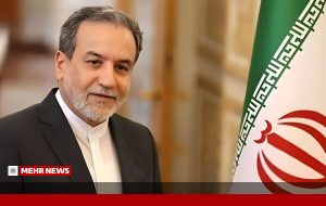 عراقچی: دوستان کرد ما در برابر ترفندهای پرچم دروغین هوشیار باشند عراقچی: دوستان کرد ما در برابر ترفندهای پرچم دروغین هوشیار باشند
