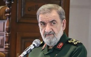 محسن رضایی: اجازه باز شدن مسیر دوم در تنگه هرمز را نخواهیم داد محسن رضایی: اجازه باز شدن مسیر دوم در تنگه هرمز را نخواهیم داد