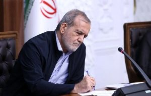 پزشکیان: شهریار نمونه روشن پیوند تنوع فرهنگی و هویت ملی ایران است