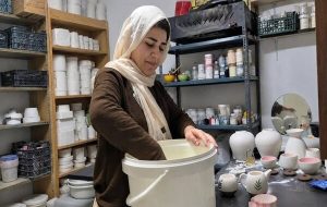 کوره‌ای که در جنگ هم خاموش نشد؛ روایت زنی که از یک سرگرمی کارآفرین شد