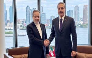 گفتگوی وزیران خارجه ایران و ترکیه